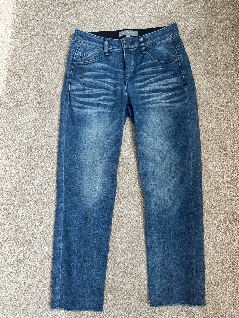 Wit & Wisdom Women’s size 2 Blue Straight-Leg Crop Jeans